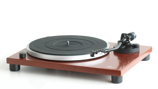 MUSIC HALL MMF-1.5 TURNTABLE