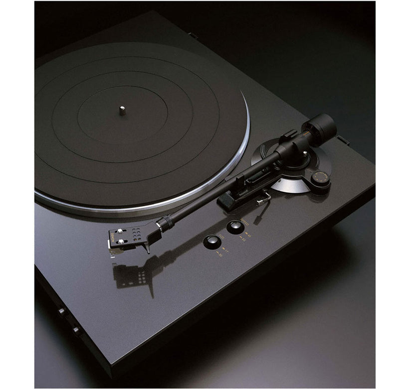 Load image into Gallery viewer, Denon DP-300F Fully Automatic Analog Turntable
