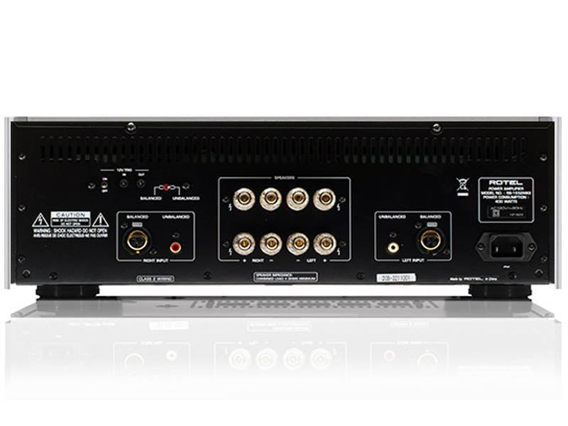 Load image into Gallery viewer, Rotel RB-1552 MK2 2 Channel Power Amplifier
